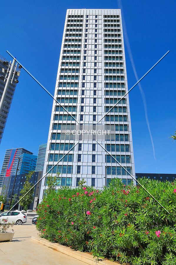 Torre Inbisa by David Guija