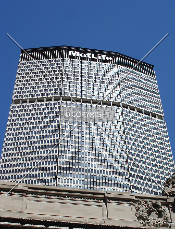 MetLife Building by Royce Douglas
