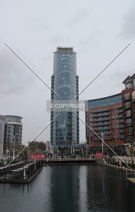 1 Gunwharf Quays by Florian Barbier