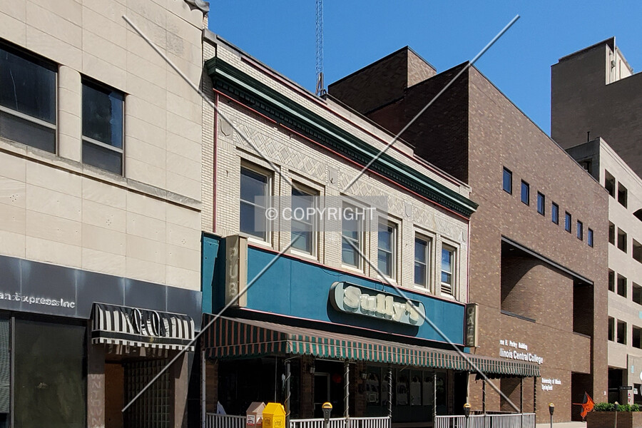119 Southwest Adams Street