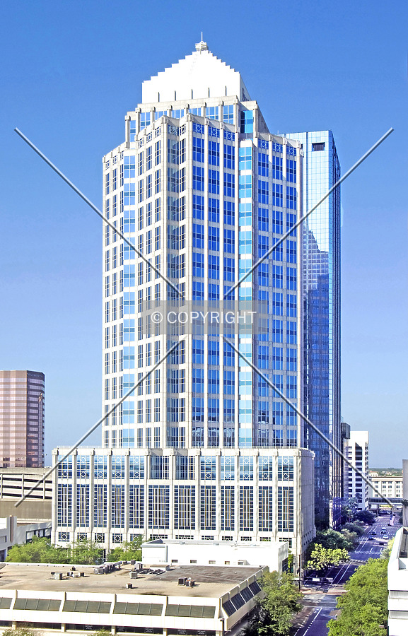 SunTrust Financial Centre by Jorge Molina