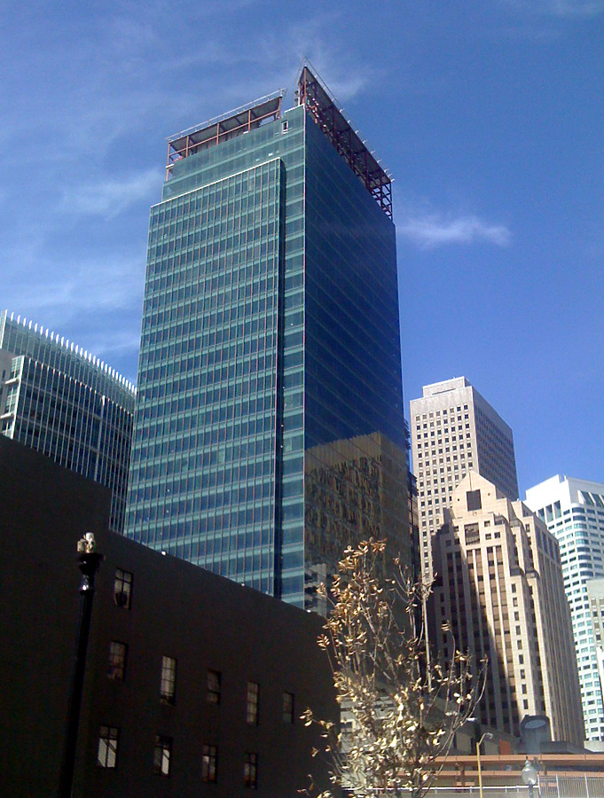 555 Mission Street by Nate Lindsey