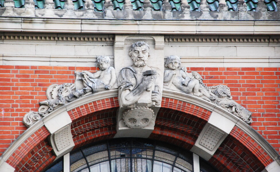 Hauptbahnhof
