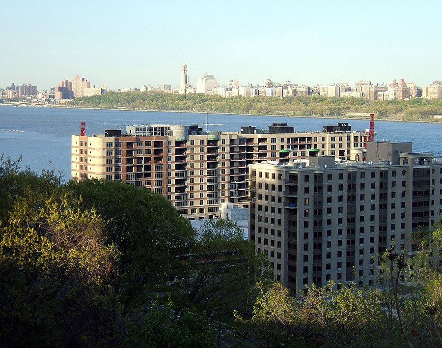 The Watermark on Hudson by John Cahill