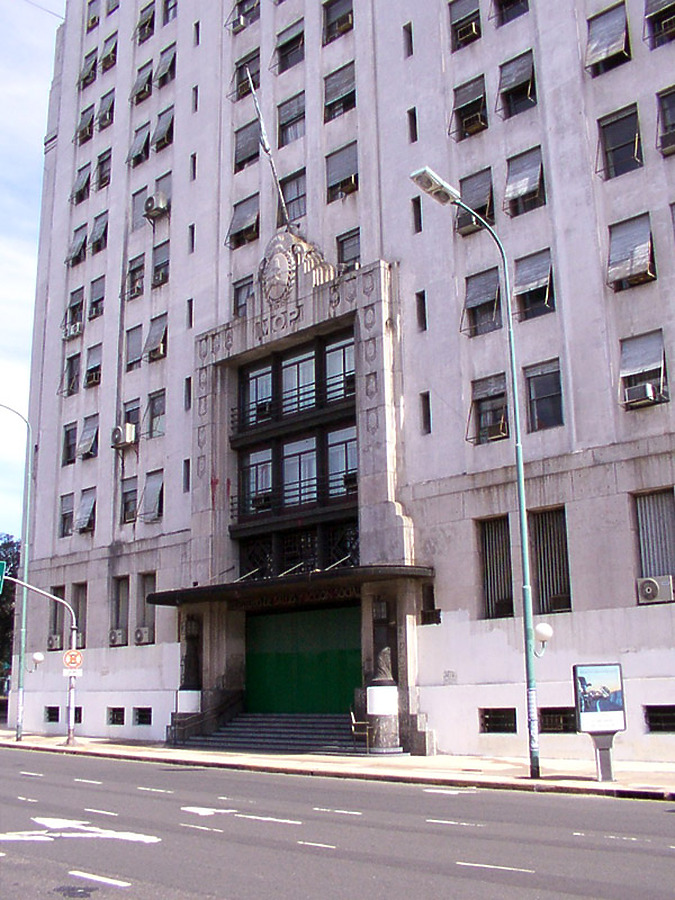 Edificio Ministerio de Obras Públicas de la Nación by Daniel Kieckhefer