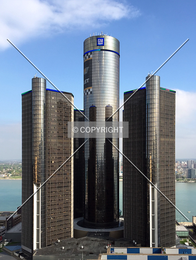 Detroit Marriott at the Renaissance Center by Nate Lindsey