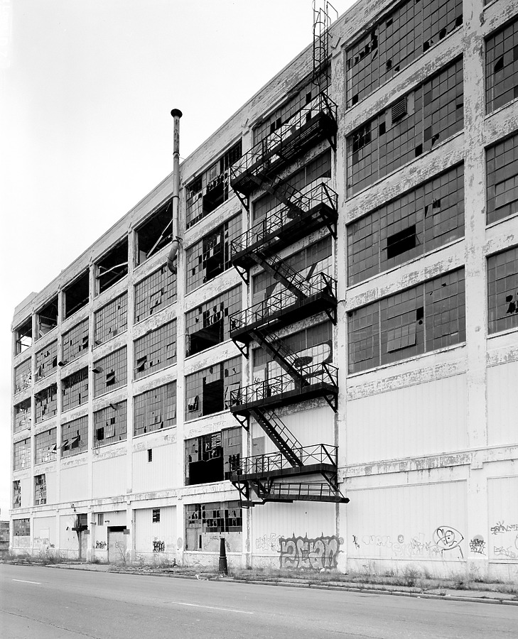 Fisher Body - Plant 21 by Historic American Buildings Survey