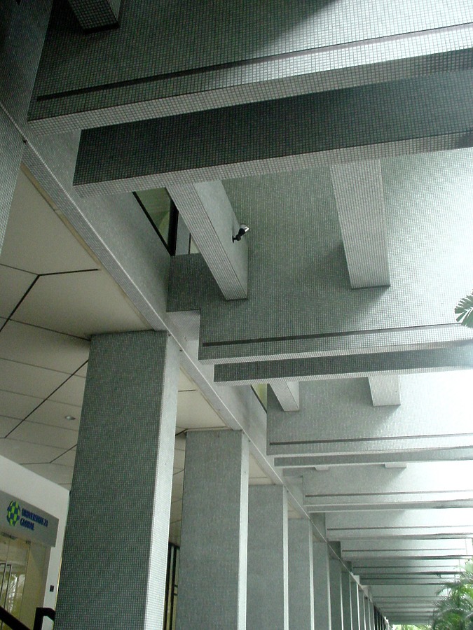 UIC Building by Edmund Teo