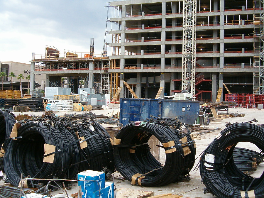 Trump International Hotel & Tower - Tower One by Rodney Gunn