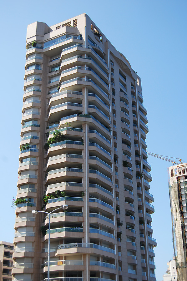 Ahlam Building by Nareg Karamanoukian