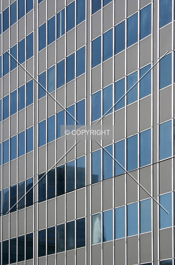 511 Building by Serdica