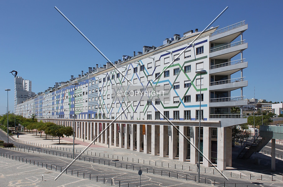 Edifício Écran by Emmanuel D.