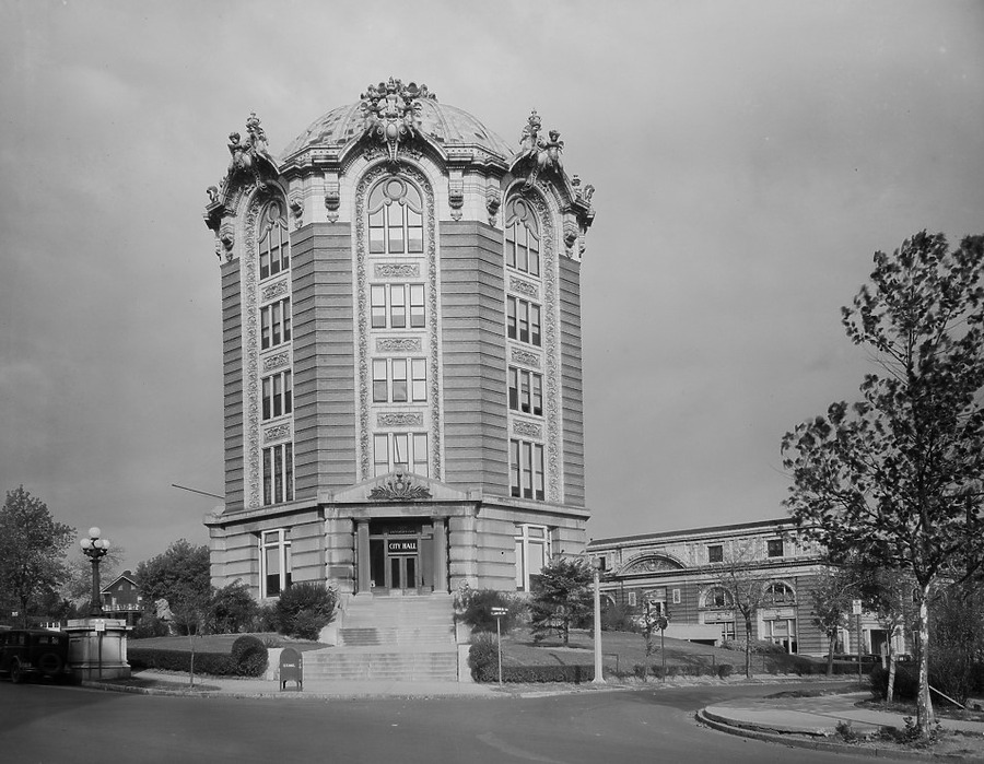 University City City Hall by Sievers Studio / Missouri History Museum