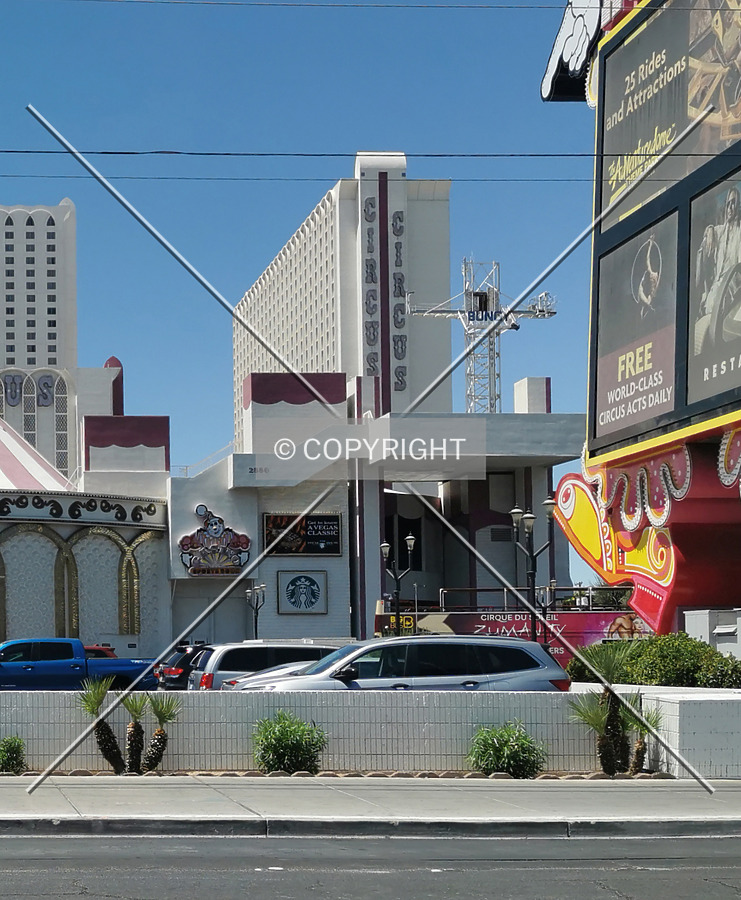 Circus Circus - Skyrise Tower by Nephilim