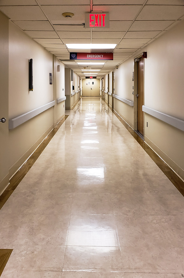 Gateway Regional Medical Center Binnery Wing by Ryan Hildebrand