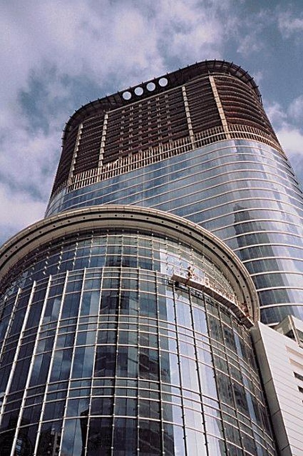 1500 Louisiana Street by Kevin Lehnhardt