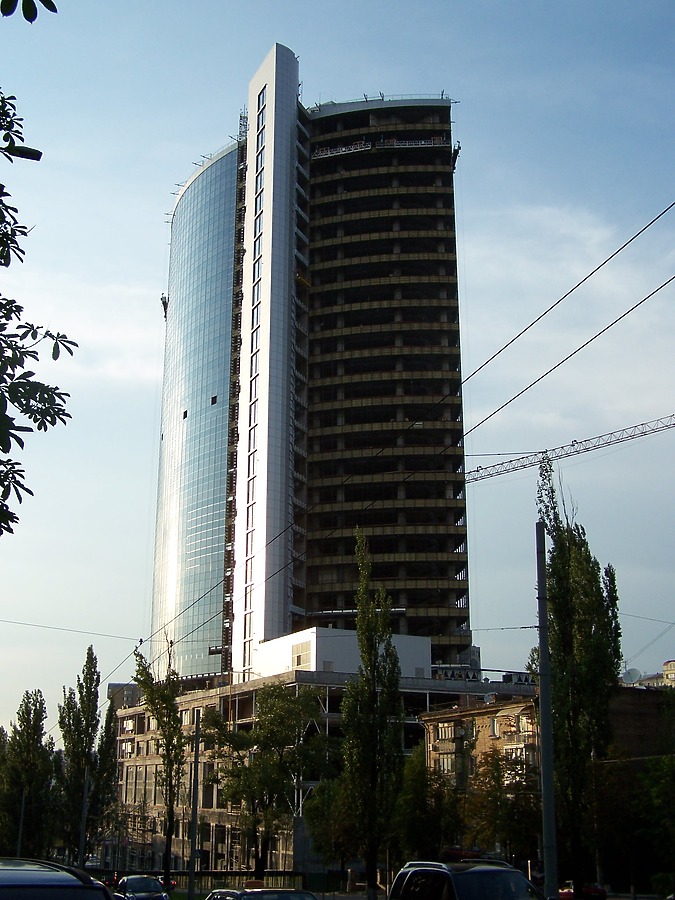 Parus Business Center by Florian Barbier