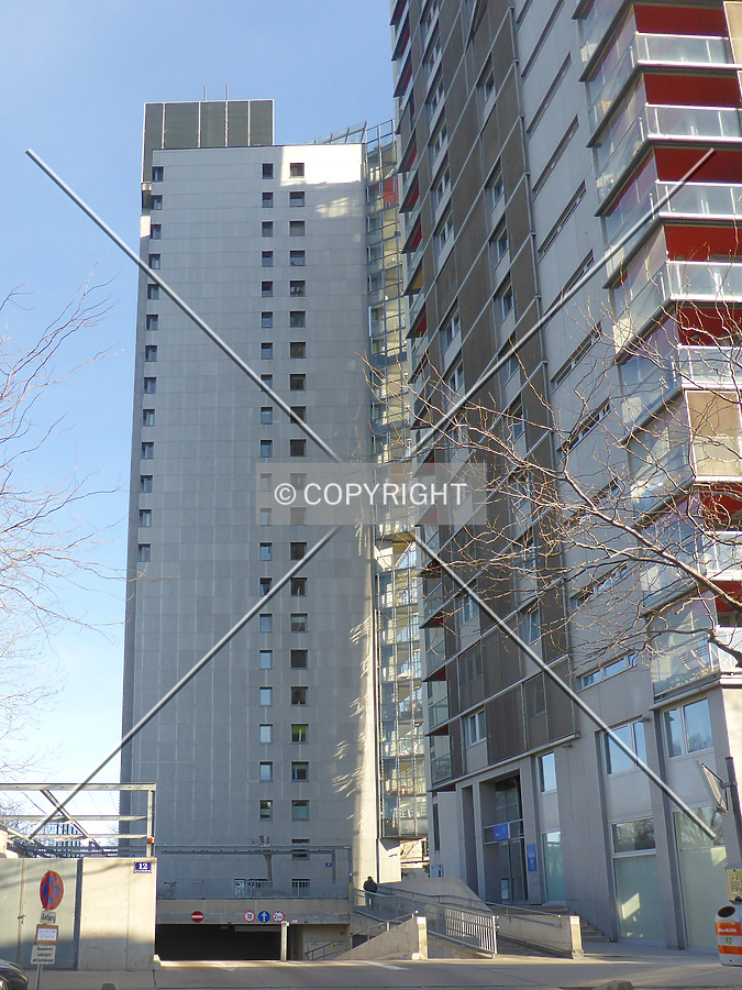 SEG-Wohnturm by Nephilim