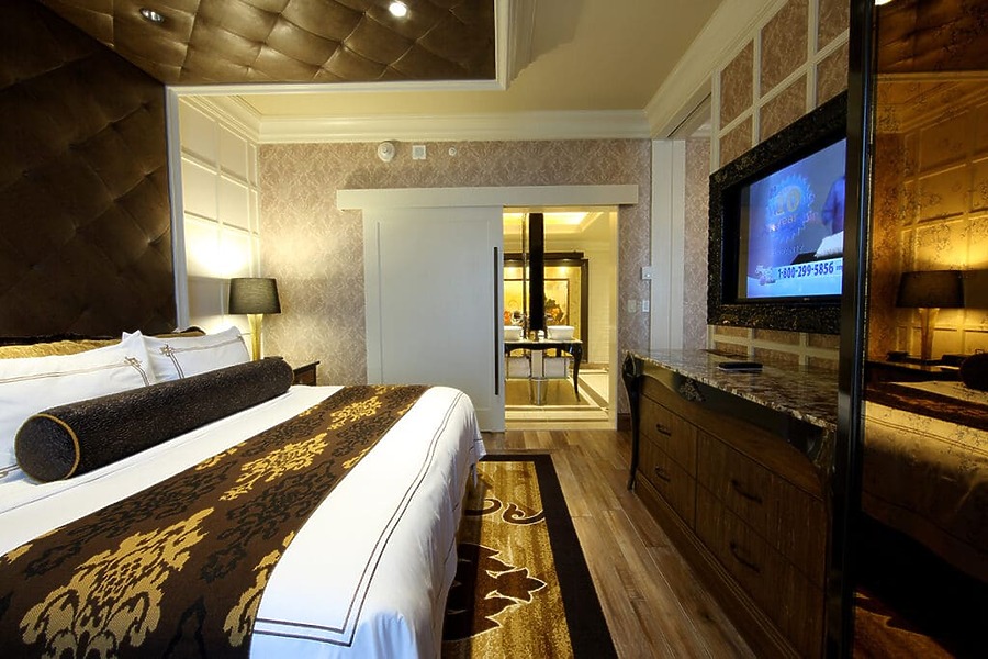 Saint Louis River City Casino Hotel by PARIC Corporation