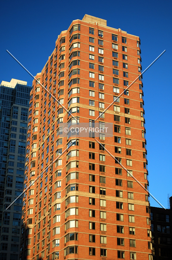 The Vanguard Chelsea by Royce Douglas