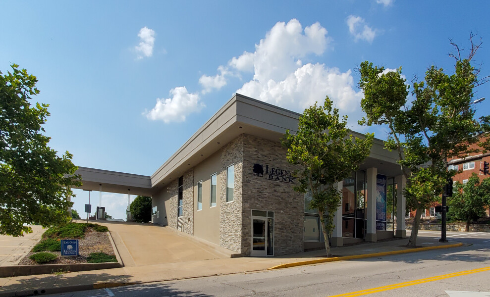 Legends Bank