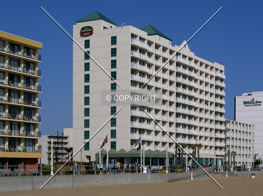 Courtyard by Marriott Oceanfront by Chris Patriarca