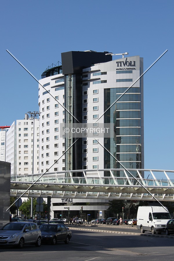 Hotel Tivoli Tejo by Emmanuel D.