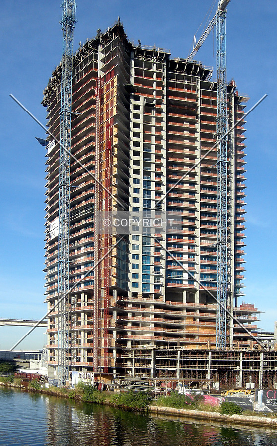 Mint at Riverfront by Jorge Molina