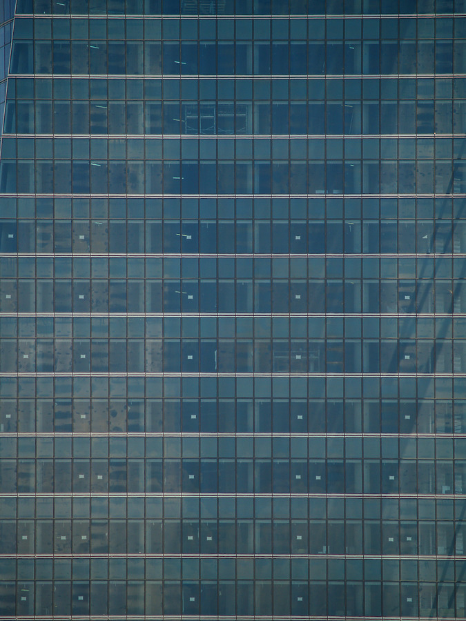 Torre Espacio by Cesar Serrano