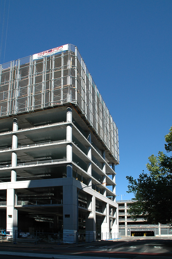 25 Smith Street by John Bek