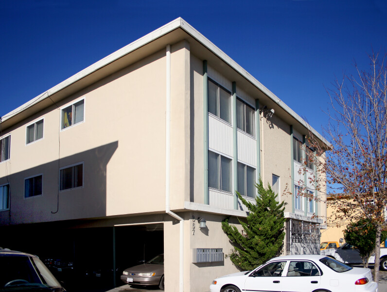 867 Huntington Avenue