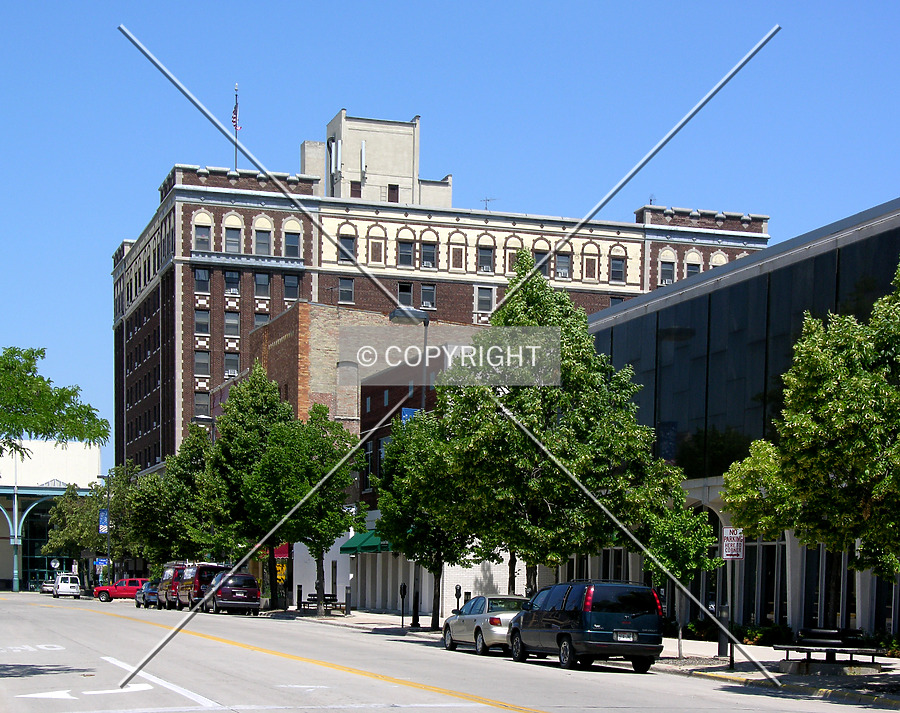 Hotel Northland by Chris Patriarca