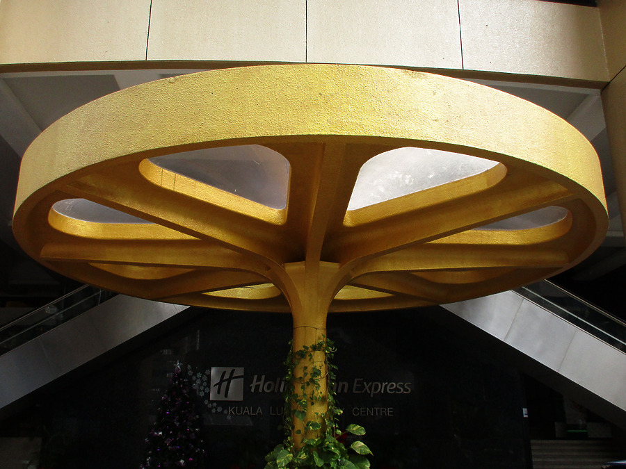 Holiday Inn Express by Daniel Kieckhefer