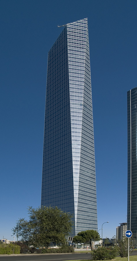 Torre de Cristal by Cesar Serrano