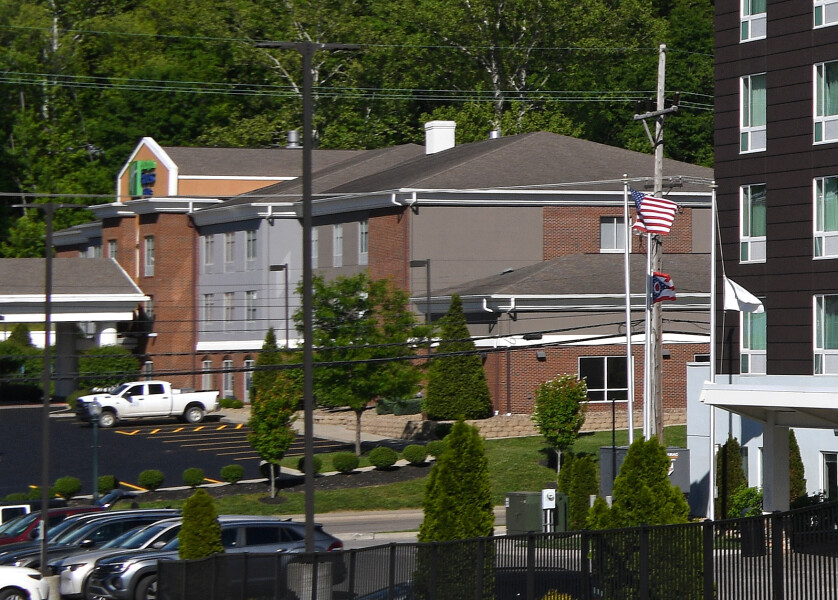 Holiday Inn Express & Suites Ironton