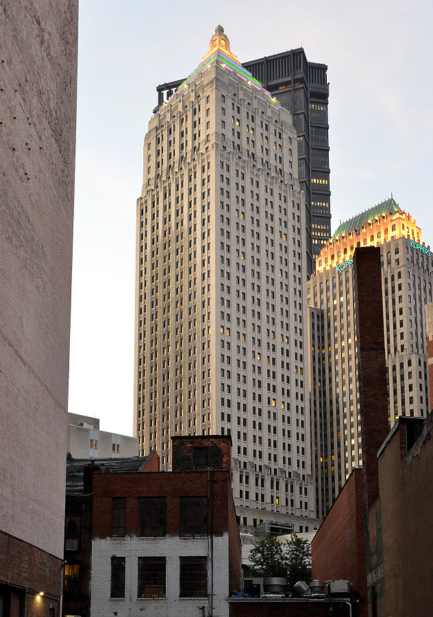 Gulf Tower by John W. Cahill