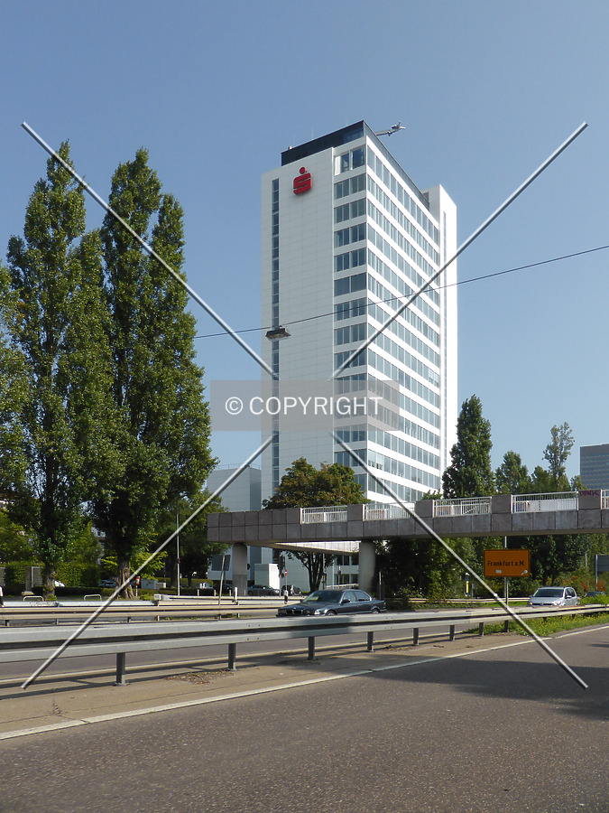 Sparkassen Informatik Hochhaus by Nephilim