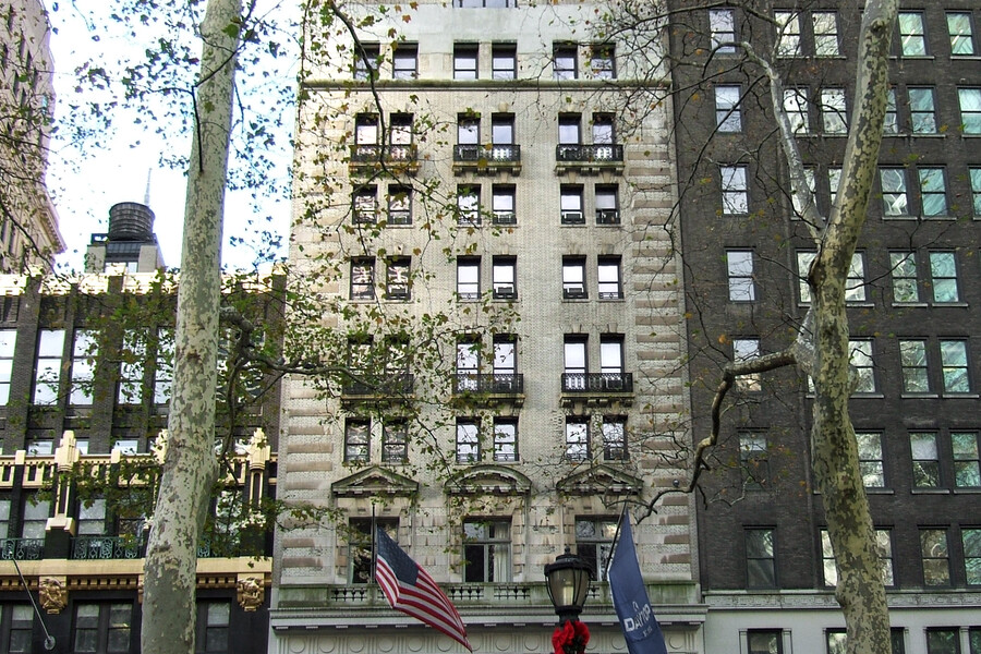 54 West 40th Street