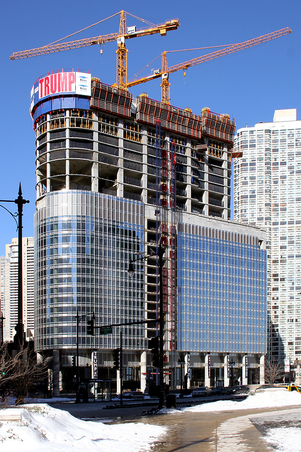 Trump International Hotel & Tower by Daniel Kieckhefer