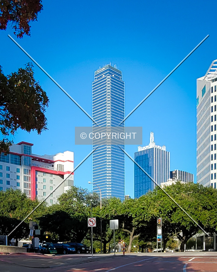 Bank of America Plaza by Ryan Hildebrand
