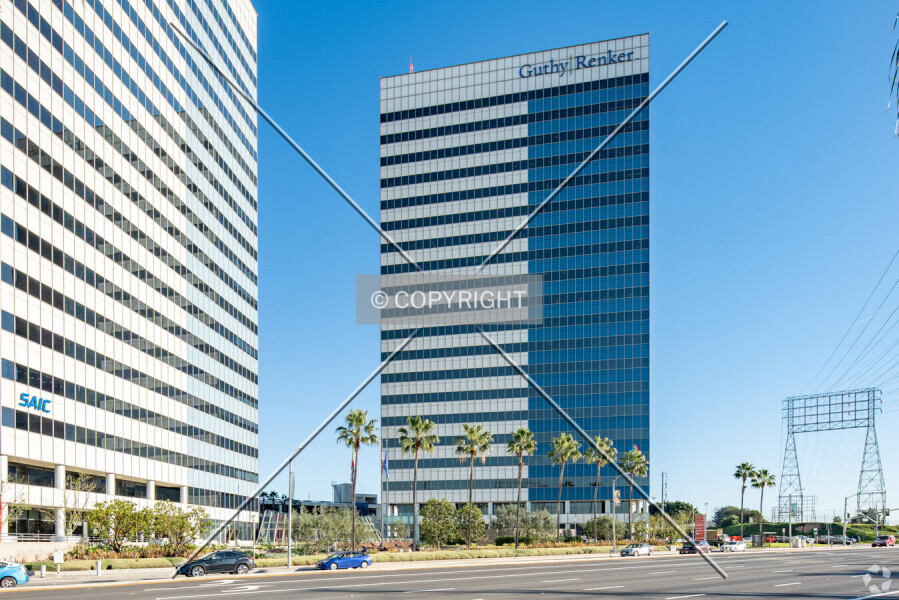 100 North Sepulveda Boulevard