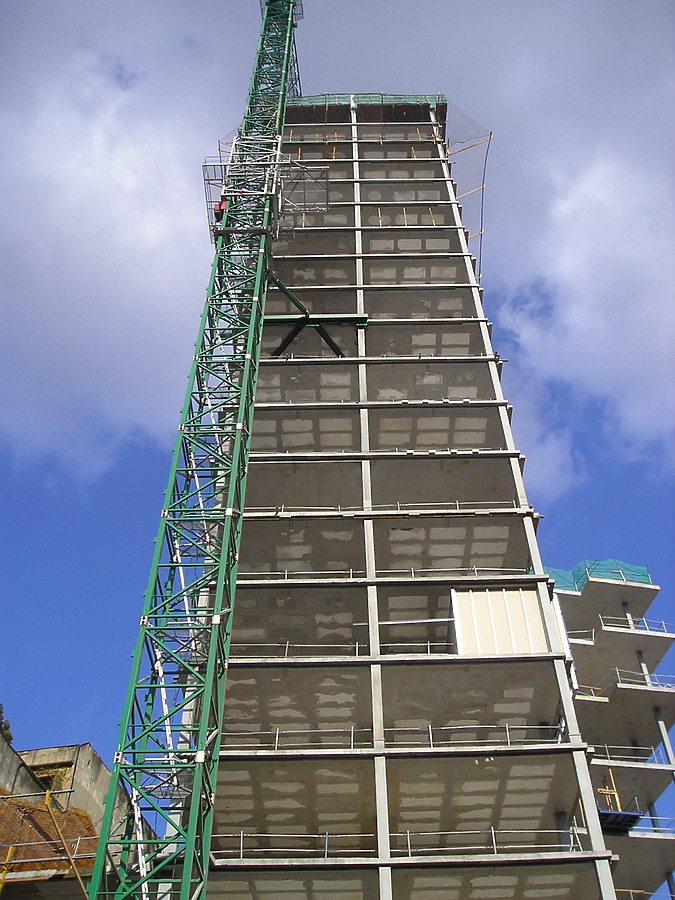 Isozaki Atea I by Mikel Allende