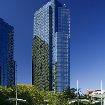 Sheraton Wall Centre Hotel by Pavel Toczynski