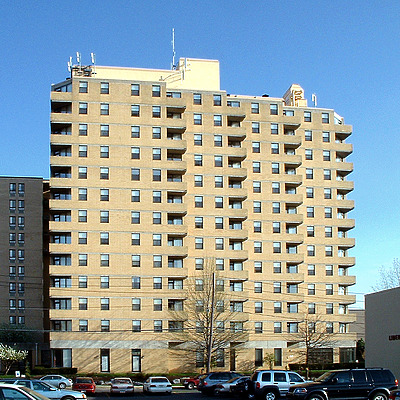 B'nai B'rith West Apartments by John Cahill