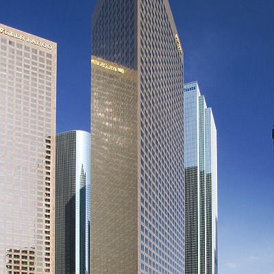 KPMG Tower by Pavel Toczynski