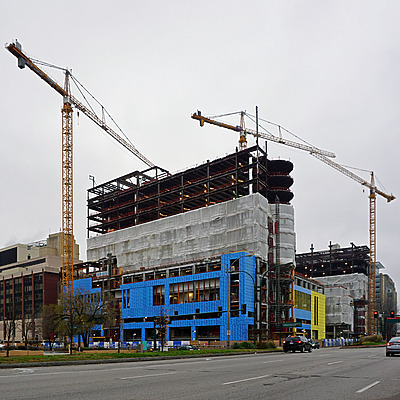 Barnes-Jewish Parkview Tower by Ryan Hildebrand