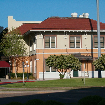 Pensacola Grand Hotel by Rodney Gunn