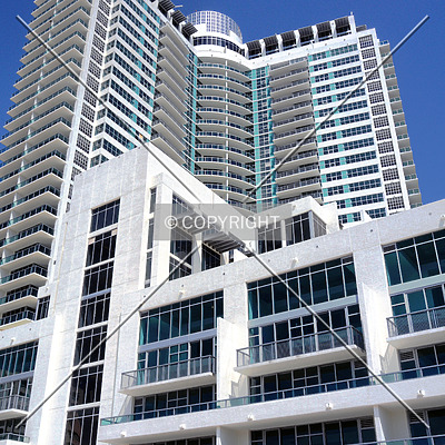 4 Midtown by Jorge Molina