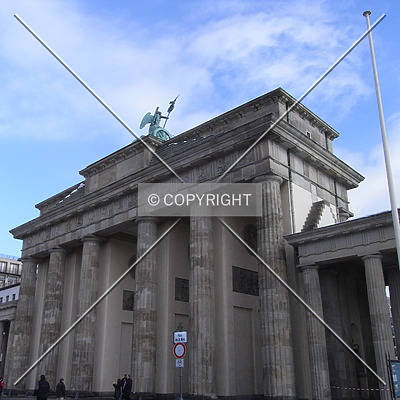 Brandenburger Tor by Jörg Berkemeyer