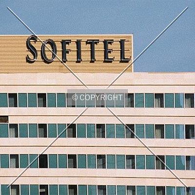 Hôtel Pullman Paris La Défense by Nephilim